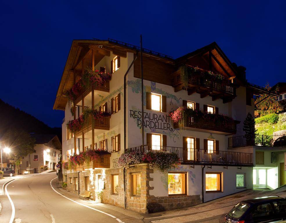 Hotel B&B Pardeller Nova Levante Eksteriør billede